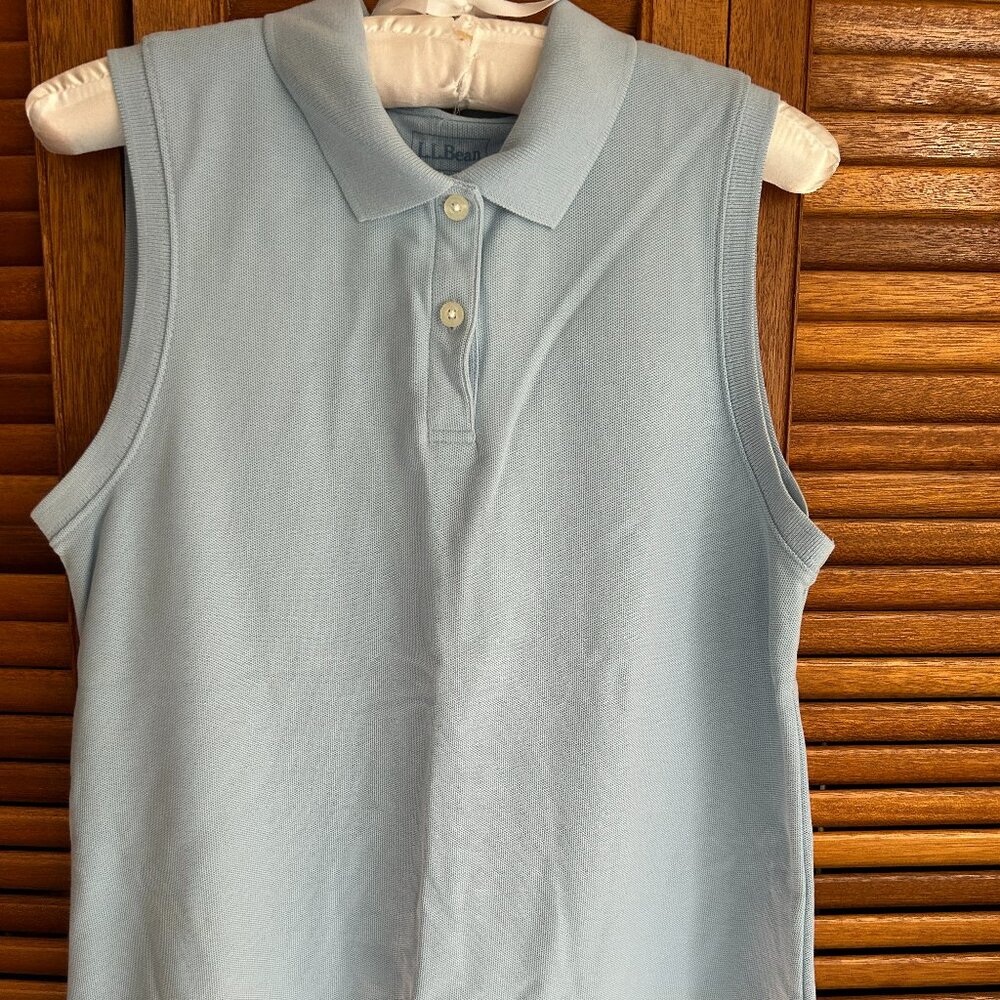LL Bean light blue sleeveless polo, women's M